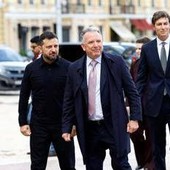 Ucraina-Russia, Witkoff e Kushner a Kiev. Zelensky: "Serve pace dignitosa"