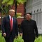 Trump rivedrà l'amico Kim: "Andiamo molto d'accordo, ha 57 armi nucleari molto potenti" Trump rivedrà l'amico Kim: "Andiamo molto d'accordo, ha 57 armi nucleari molto potenti"