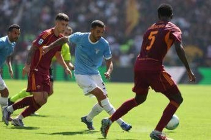 Roma-Lazio fa slittare la finale degli Internazionali? L'ultima proposta di Serie A e prefettura