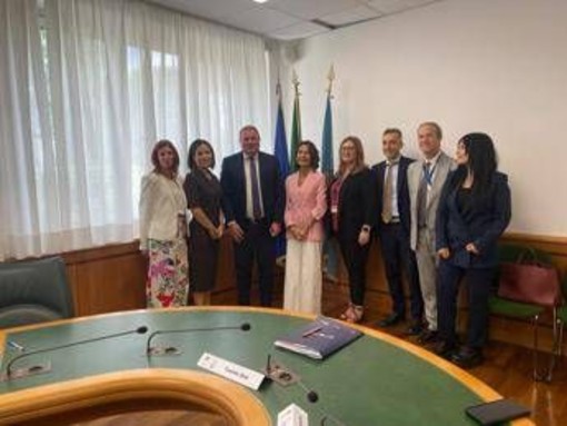 'Il Difensore civico tra i banchi di scuola', IV edizione del progetto sulla legalità 'Il Difensore civico tra i banchi di scuola', IV edizione del progetto sulla legalità