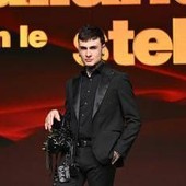Ballando con le stelle, chi è Rosa Chemical: Sanremo, il bacio con Fedez e i problemi di salute
