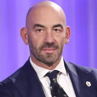 Bassetti e lo studio sul tonno: "Parassiti e disturbi se pesce crudo o poco cotto"
