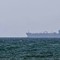 Iran, Pasdaran: "Petroliera con 2 milioni di barili greggio urta mina a Hormuz, nave in fiamme"