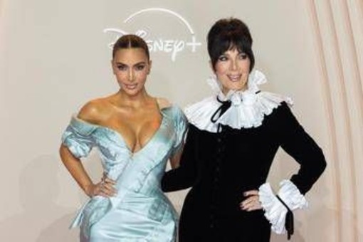 Kim Kardashian e Kris Jenner negano il sex tape: "Non lo abbiamo orchestrato"