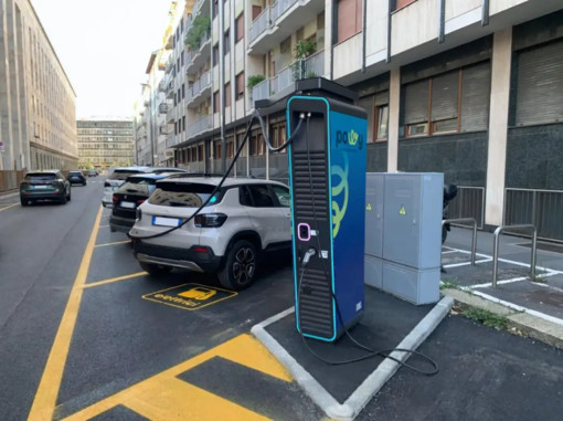 Mobilità, Powy investe 900 mila euro per oltre 100 punti di ricarica a Milano Mobilità, Powy investe 900 mila euro per oltre 100 punti di ricarica a Milano