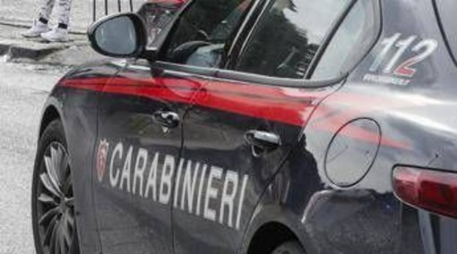 Roma, violentata e picchiata nell’auto in corsa sull’Aurelia: 4 arresti