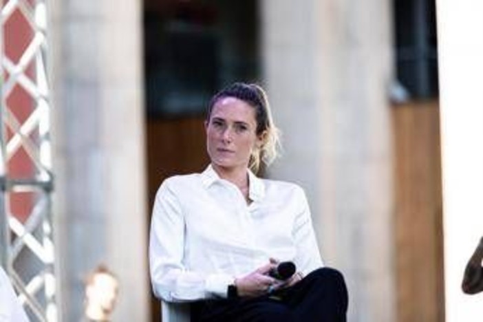 Regina Baresi ricoverata al San Raffaele: "Ho un'infezione renale con due ascessi"