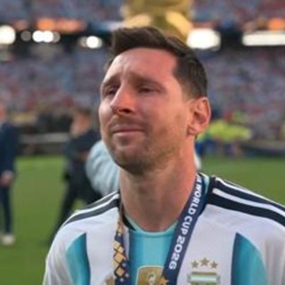 Messi in lacrime, l''adios' commosso di Adani dopo la finale dei Mondiali Messi in lacrime, l''adios' commosso di Adani dopo la finale dei Mondiali