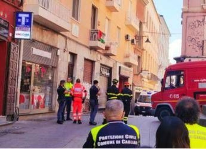 Ebola, paziente in ospedale a Cagliari: si attende risultato dei test Ebola, paziente in ospedale a Cagliari: si attende risultato dei test