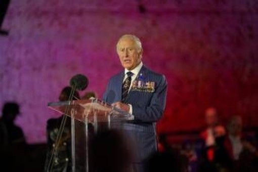 Re Carlo: &quot;Rinnovare impegno per la pace nel Giorno della Vittoria in Europa&quot;