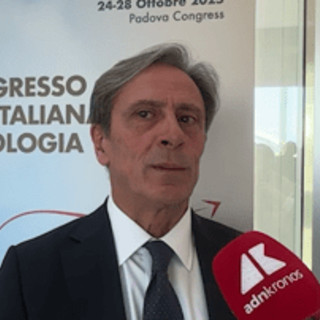 Sclerosi multipla, neurologo De Stefano: "Con nuovi trattamenti eliminati attacchi acuti" Sclerosi multipla, neurologo De Stefano: "Con nuovi trattamenti eliminati attacchi acuti"