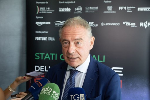 Ex Ilva, Urso “Federacciai valuta proposta. La produzione è in crescita”