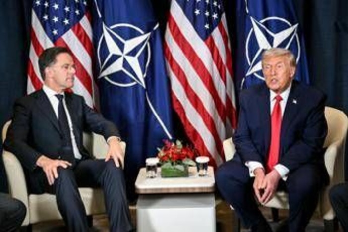 Groenlandia, la svolta di Trump: "Accordo con la Nato, stop dazi" Groenlandia, la svolta di Trump: "Accordo con la Nato, stop dazi"