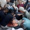 Edificio crolla nella a Gaza, almeno 11 morti: "50 bambini tra le 100 persone intrappolate, stavano dormendo" Edificio crolla nella a Gaza, almeno 11 morti: "50 bambini tra le 100 persone intrappolate, stavano dormendo"