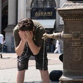 Continua l'ascesa dell'afa, oggi bollino rosso per caldo in 17 città
