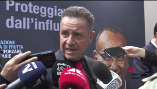 Monti: "Prevenzione e attenzione agli anziani capisaldi ministero" Monti: "Prevenzione e attenzione agli anziani capisaldi ministero"