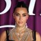 Kim Kardashian rivela: "Ho un aneurisma cerebrale" Kim Kardashian rivela: "Ho un aneurisma cerebrale"
