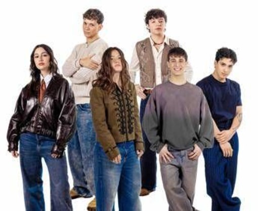 Amici, chi sono i cinque finalisti: tre ballerini, due cantanti