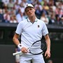 Sinner, 11 interviste in 45 minuti: il tour de force a Wimbledon