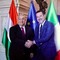 Salvini vede Orban: "Massima sintonia" su clandestini e focus su Ue e green deal Salvini vede Orban: "Massima sintonia" su clandestini e focus su Ue e green deal