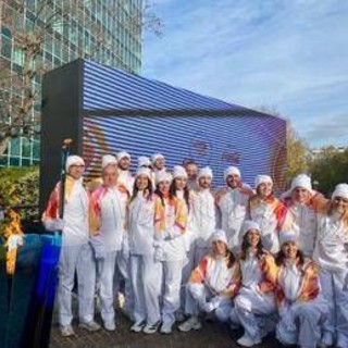 Milano-Cortina: emozione a palazzo Mattei a Roma per passaggio Fiamma olimpica