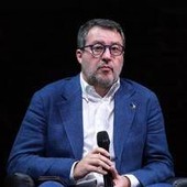 Salvini: "Stiamo lavorando per superare legge Fornero, in pensione a 64 anni" Salvini: "Stiamo lavorando per superare legge Fornero, in pensione a 64 anni"