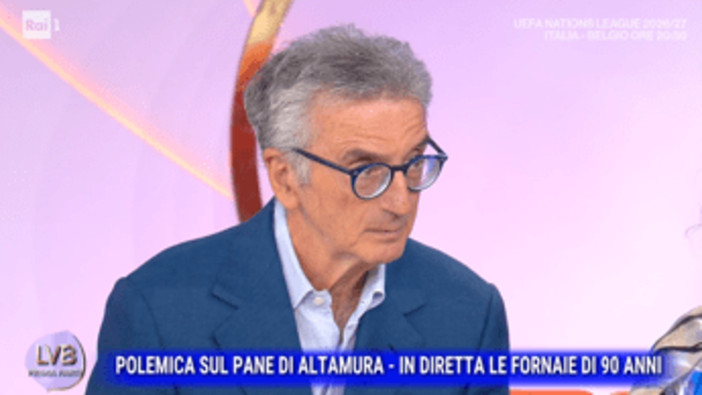 Ashwagandha, melissa e iperico: gli integratori per aiutare l'umore. I consigli dell'esperto