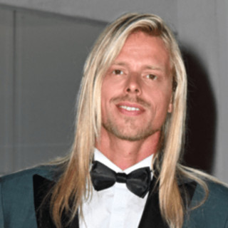 Verissimo, Killian Nielsen contro la mamma Brigitte: "Mi ha abbandonato" Verissimo, Killian Nielsen contro la mamma Brigitte: "Mi ha abbandonato"