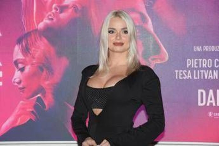 Mercedesz Henger a Verissimo, diventerà mamma di una femminuccia: &quot;È un momento magico&quot;