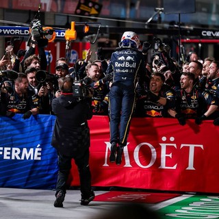 A Las Vegas vince Verstappen davanti a Norris, Leclerc sesto