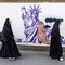 Iran, al via l'offensiva economica di Trump: sanzioni contro 60 organizzazioni, persone e navi