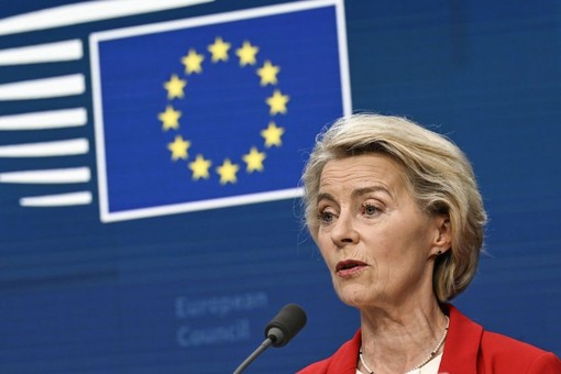 Ucraina, von der Leyen “No revoca sanzioni finchè Russia non pone fine a guerra”
