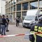 Bolzano, bambina di 5 anni travolta e uccisa da un furgone: la tragedia davanti al centro commerciale Bolzano, bambina di 5 anni travolta e uccisa da un furgone: la tragedia davanti al centro commerciale