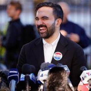 Mamdani nuovo sindaco di New York. Trump: "Io non ero sulla scheda e abbiamo perso" Mamdani nuovo sindaco di New York. Trump: "Io non ero sulla scheda e abbiamo perso"