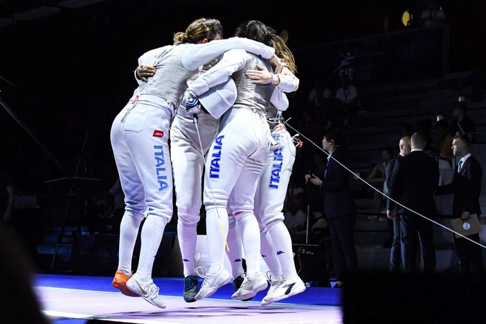 Italia ancora sul tetto d’Europa nel fioretto femminile, Francia battuta 45-31