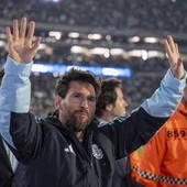 Messi, lacrime e gol nell'ultima partita con l'Argentina: "Non tornare più sarà grande dolore" Messi, lacrime e gol nell'ultima partita con l'Argentina: "Non tornare più sarà grande dolore"