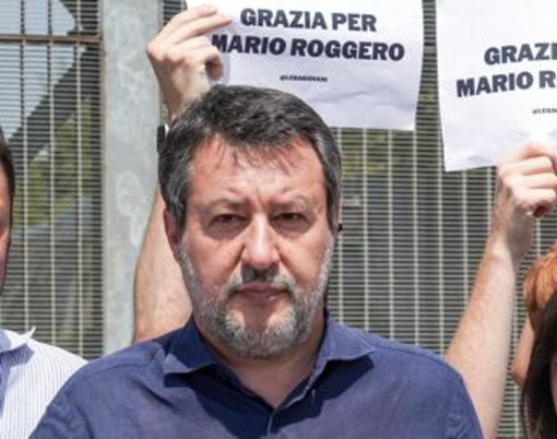 Legittima difesa, Lega vuole cambiare la legge: Forza Italia frena. Conte: "Ddl una follia, così è diritto alla vendetta" Legittima difesa, Lega vuole cambiare la legge: Forza Italia frena. Conte: "Ddl una follia, così è diritto alla vendetta"