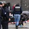 Francia, sparatoria nelle Yvelines: un morto e quattro feriti, indagini per terrorismo