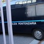 Sanremo, droga e telefonini in carcere: 100 indagati