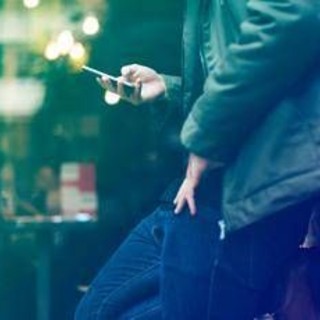 Sesso, un italiano su 3 tradisce. Oltre uno su 10 ha conosciuto il partner su una App