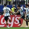 Messi segna, Schmeichel critica l'arbitro: "Gol andava annullato"