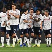 Napoli-Bologna 0-2, Orsolini raddoppia su rigore (con Var) e gli azzurri protestano: cos'è successo Napoli-Bologna 0-2, Orsolini raddoppia su rigore (con Var) e gli azzurri protestano: cos'è successo