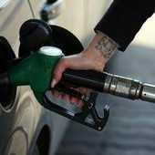 Caro carburanti, Q8 Italia conferma tetto ai prezzi fino a fine anno Caro carburanti, Q8 Italia conferma tetto ai prezzi fino a fine anno