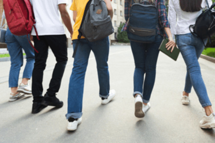 Scuola, Save the Children: "In istituti professionali il tasso di abbandono è quadruplo rispetto ai licei" Scuola, Save the Children: "In istituti professionali il tasso di abbandono è quadruplo rispetto ai licei"