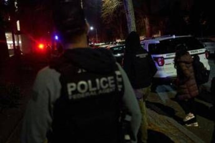 Sparatoria alla Brown University, è ancora caccia all'uomo: diffuso video del killer