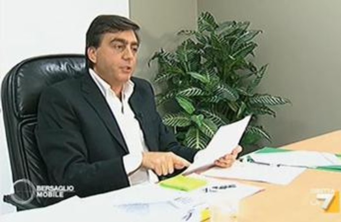 Attentato a Ranucci, Lavitola in procura a Roma per interrogatorio. Il legale: "Sconvolto per le accuse" Attentato a Ranucci, Lavitola in procura a Roma per interrogatorio. Il legale: "Sconvolto per le accuse"