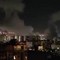 Attacco israeliano all'Iran, colonne di fumo su Teheran - Video