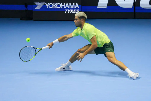 Atp Finals, Alcaraz batte Fritz e si porta a un passo dalle semifinali Atp Finals, Alcaraz batte Fritz e si porta a un passo dalle semifinali