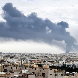 Iran, attaccate basi Usa in Bahrain, Kuwait e Giordania
