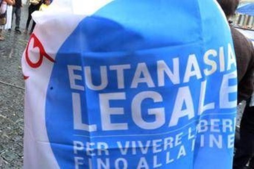 Nuovo suicidio assistito in Italia, in Lombardia muore 55enne affetto da sclerosi multipla Nuovo suicidio assistito in Italia, in Lombardia muore 55enne affetto da sclerosi multipla